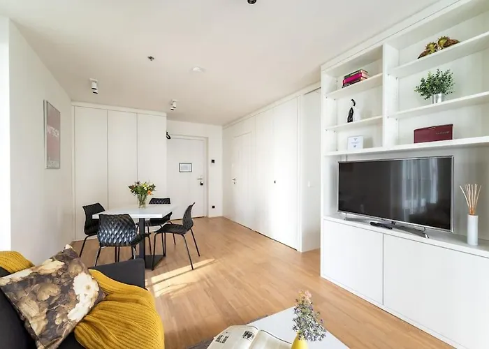 Appartement Smart With Terrace By Hm
