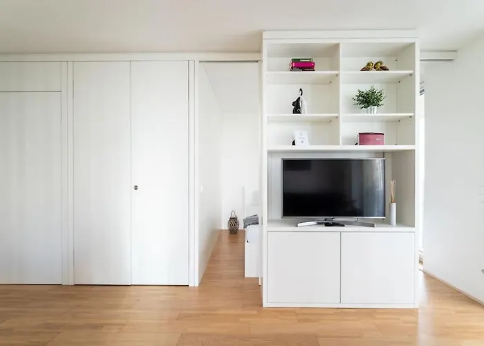 Smart With Terrace By Hm Vienne